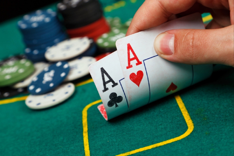 How Make More Profit Through Online Poker
